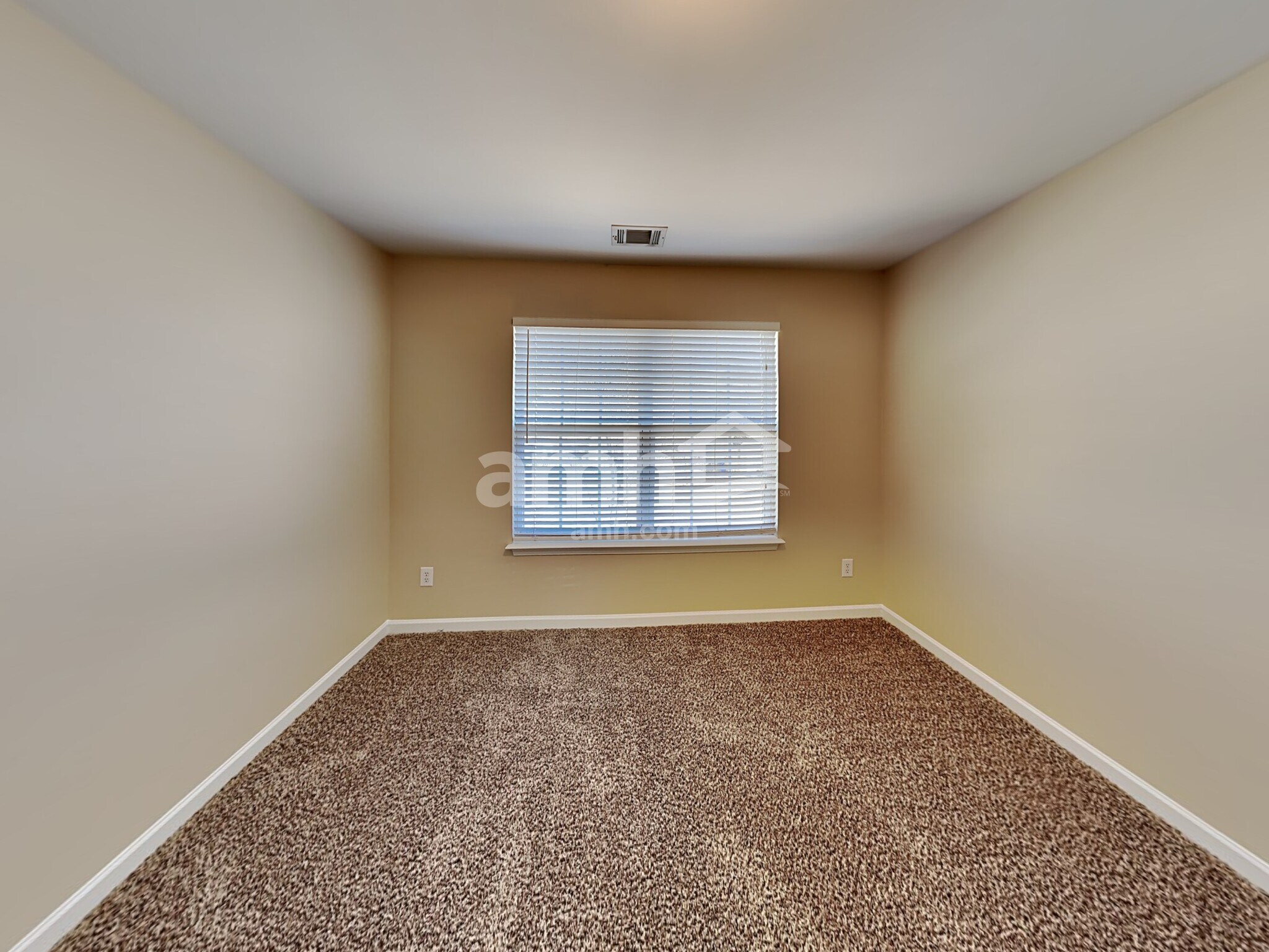 Building Photo - 586 Creek Valley Ct