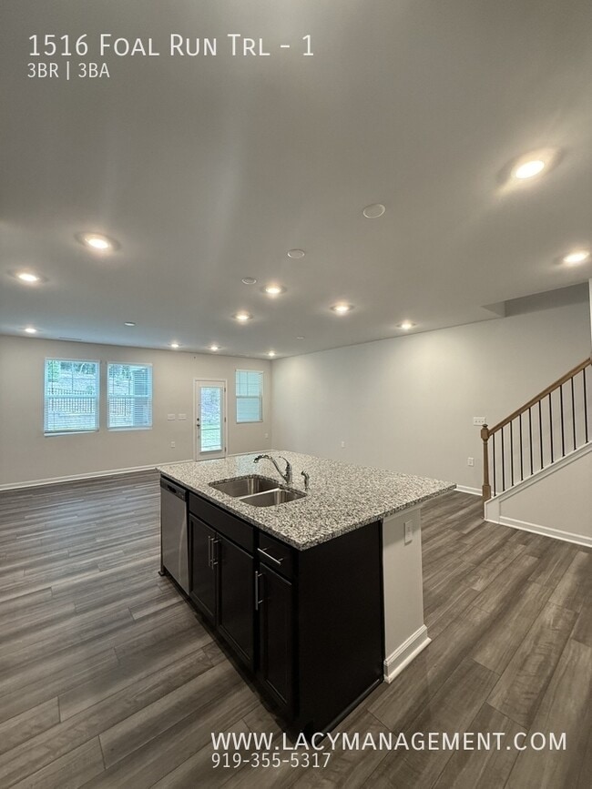 Building Photo - 1516 Foal Run Trl