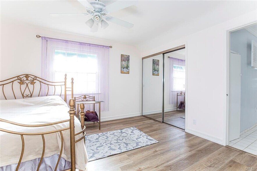 Building Photo - 2313 Hollister Ter