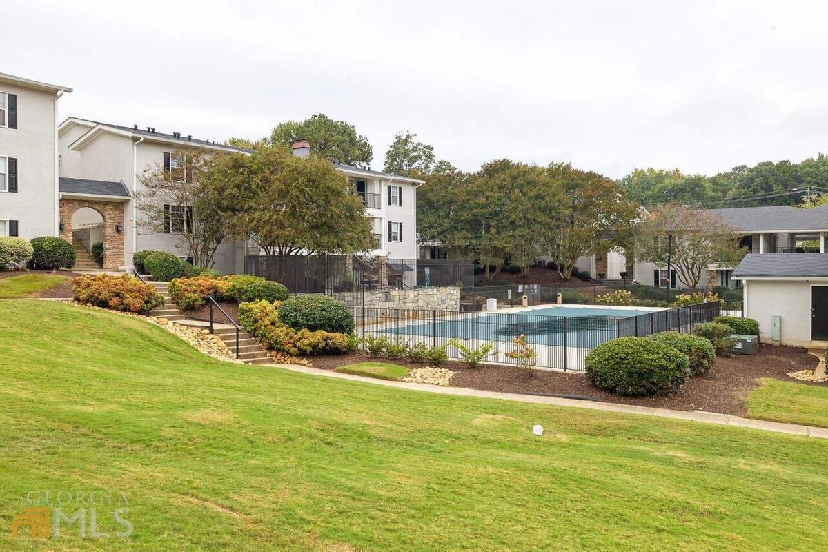 Pool - 1150 Collier Rd NW