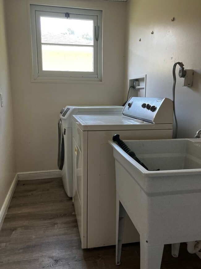 Building Photo - Cottage in Ormond Beach