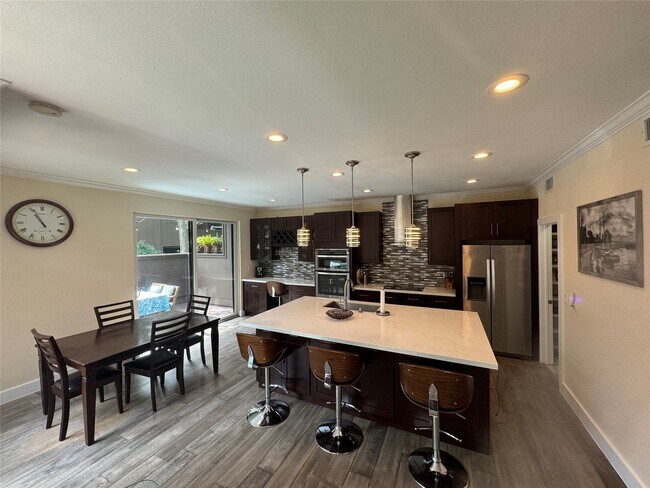 Building Photo - 107 Litchfield Ln