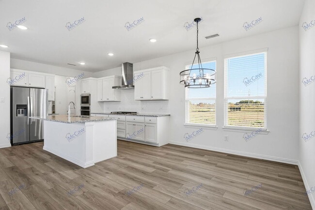 Building Photo - 239 Golden Run Dr