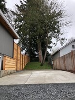 Building Photo - 9431 Tacoma Ave S