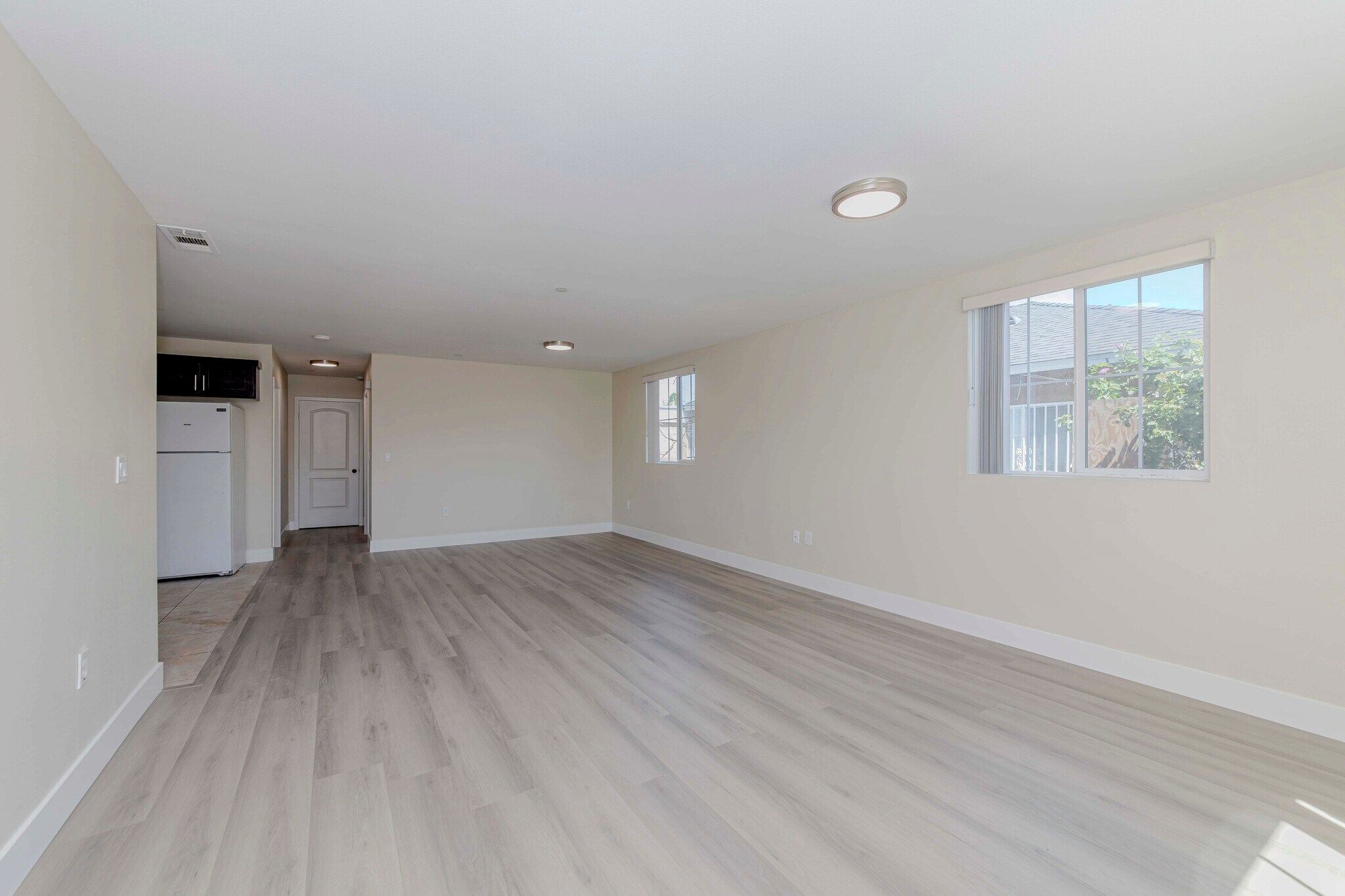 Building Photo - 8711 McKinley Pl