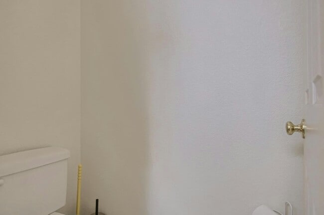 Building Photo - 3892 E Aldenbridge Cir