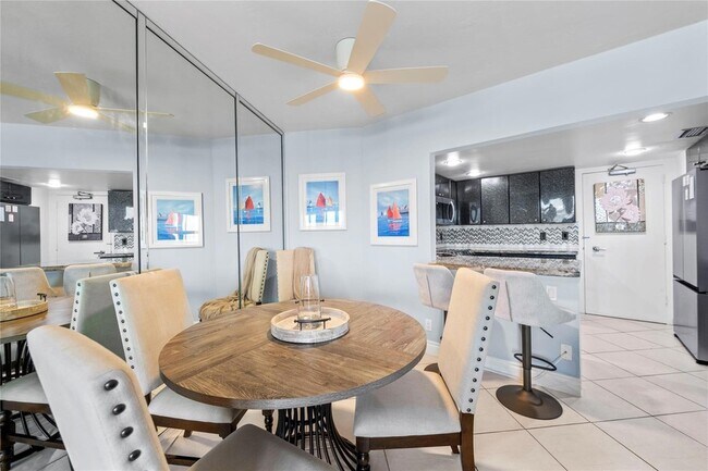 Building Photo - 3700 Galt Ocean Dr