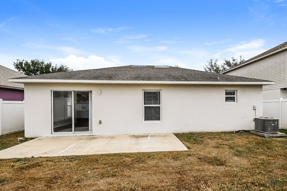 Building Photo - 12913 Brookcrest Pl