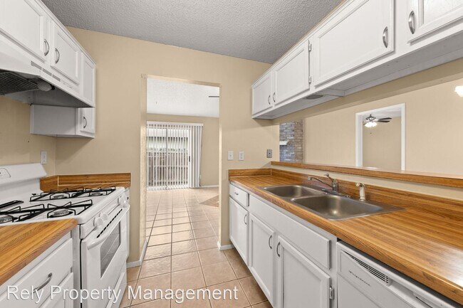 Building Photo - 2 br, 2 bath House - 313 Greenlawn Blvd
