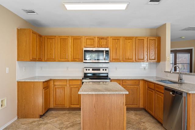 Building Photo - 1049 Triple Crown Dr