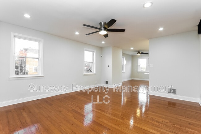 Building Photo - 48 Greenhill Rd