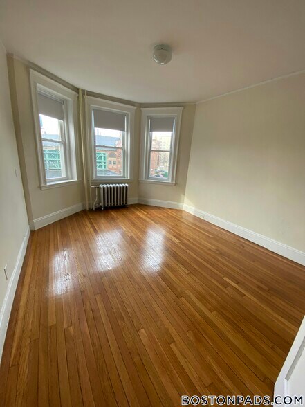 Building Photo - 1171 Boylston St