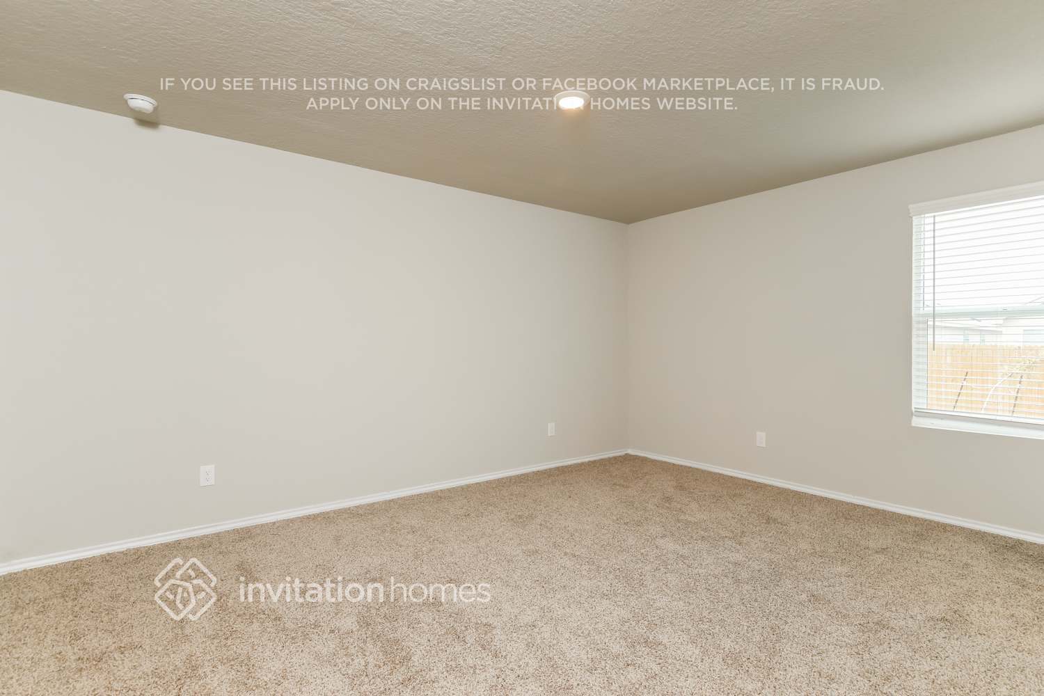 Building Photo - 10554 Varmus Dr