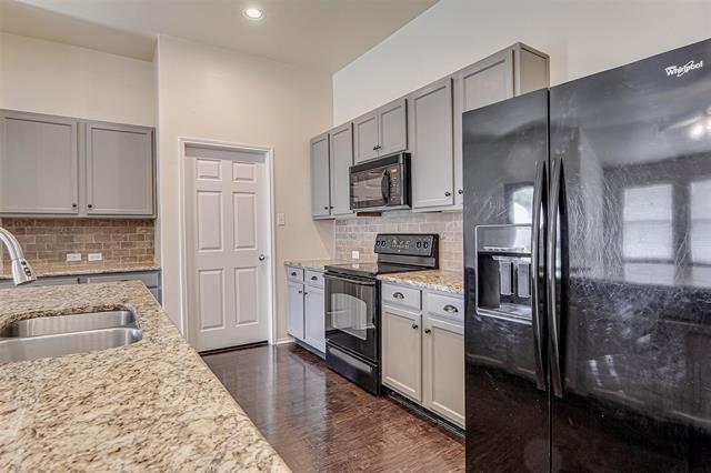 Building Photo - 931 Hunter Ln