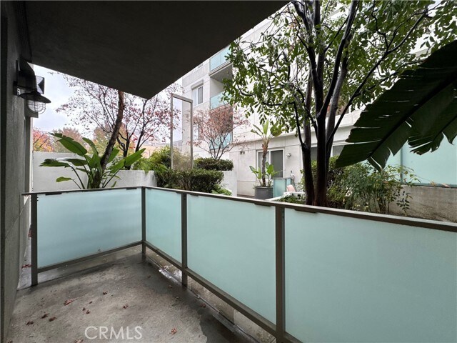 Building Photo - 160 S Hudson Ave