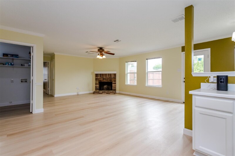 Building Photo - 1434 Foxwood Ln