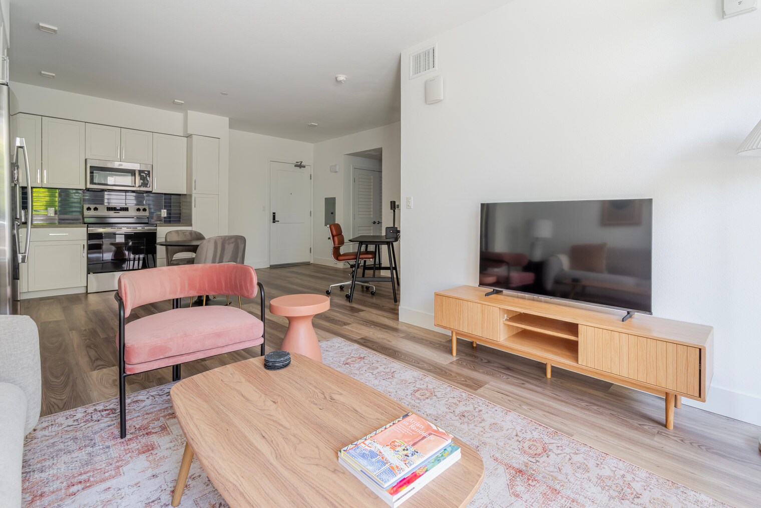 Building Photo - 85 Cleaveland Rd