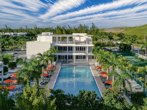 Building Photo - 6416 NW 102nd Ct