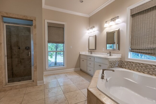Building Photo - Elegant 4BR Home in Polo Ridge – Fairhope, AL