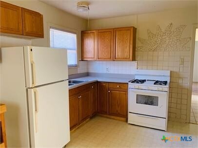 Building Photo - 1703 Smith Dr