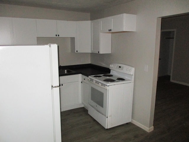 Building Photo - 1007 Charlotte Dr