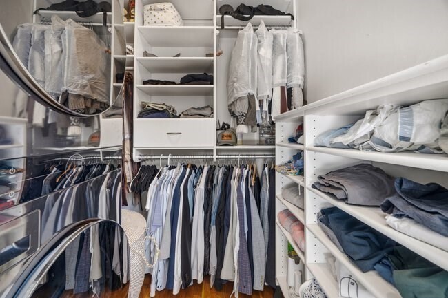 Building Photo - 416 Columbus Ave