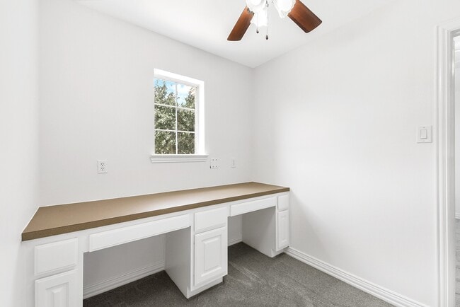 Building Photo - 1030 Bayou Vista Ct