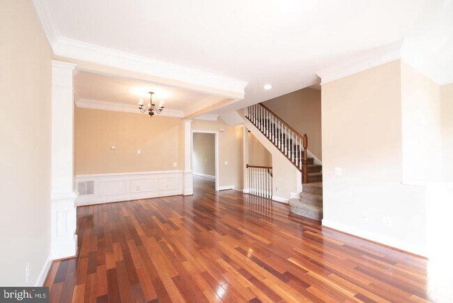 Building Photo - 2444 Terra Cotta Cir