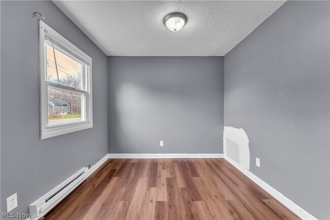 Building Photo - 1771 E 37th St