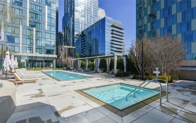 Building Photo - 889 Francisco St