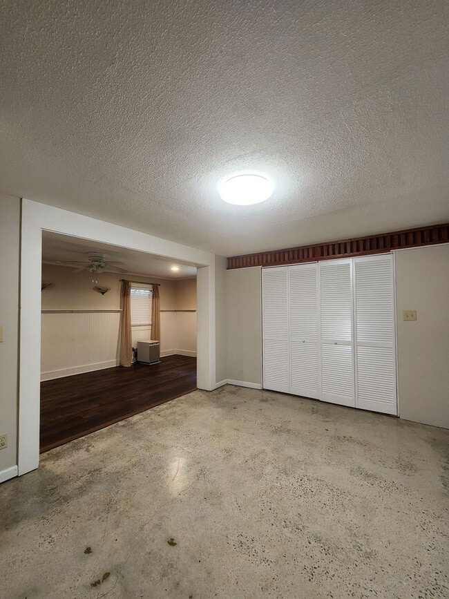 Building Photo - Mountain Escape!