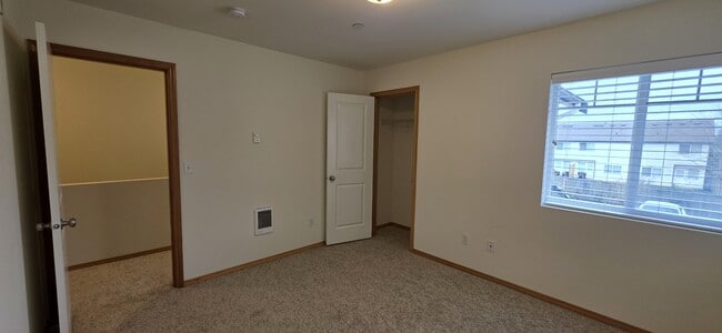 Building Photo - 2313 116th St SW