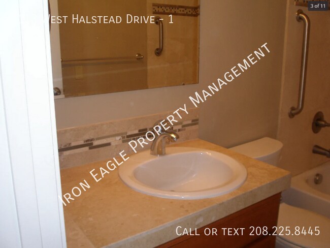 Building Photo - 9113 W Halstead Dr