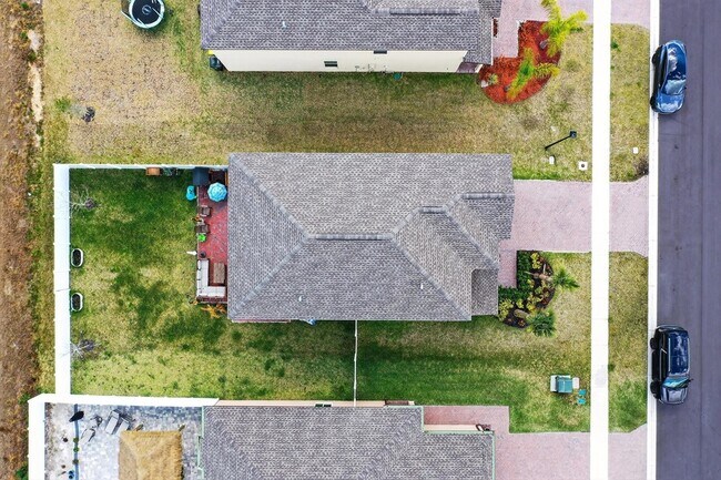 Building Photo - 760 Carlyle Wy