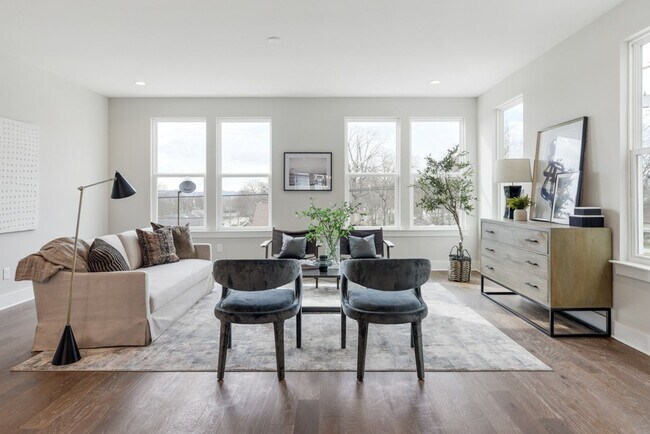 Building Photo - Welcome to The Becanni in Charlotte Park!