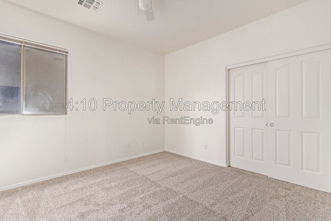 Building Photo - 45305 Balboa Dr