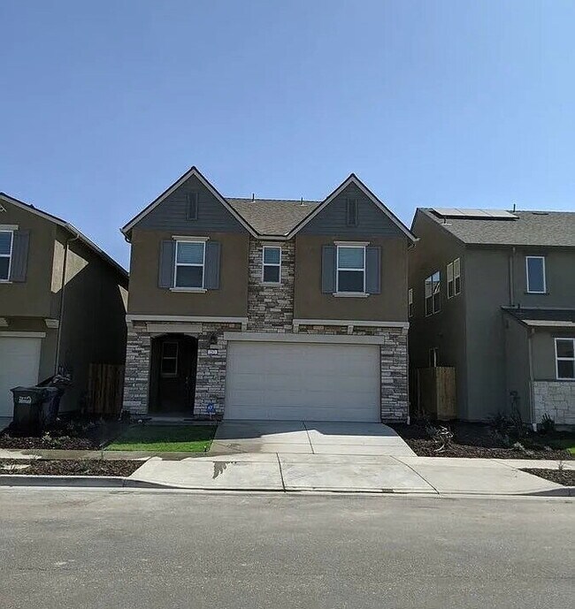 Primary Photo - 282 Sullivan Dr