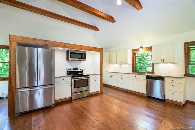 Building Photo - 222 CT-37