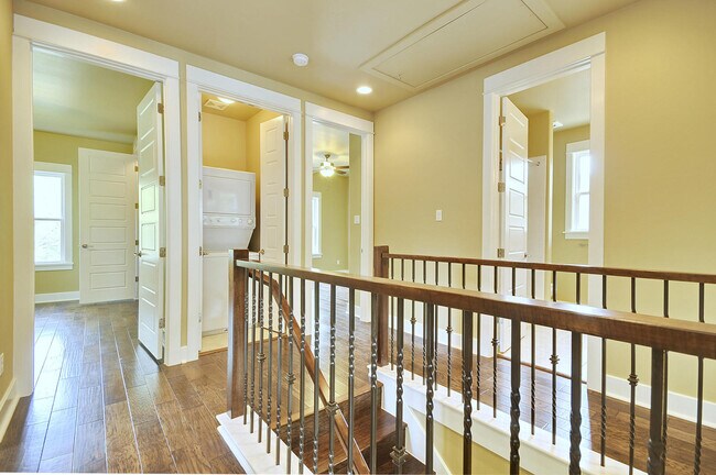 Building Photo - UT PRE-LEASE: 2011 Constructed Custom West...