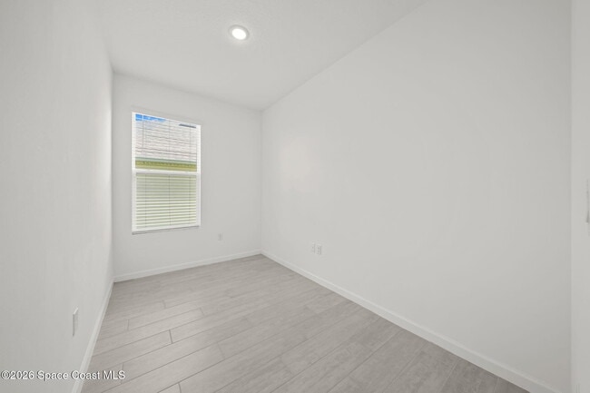 Building Photo - 2264 Middlebury Drive