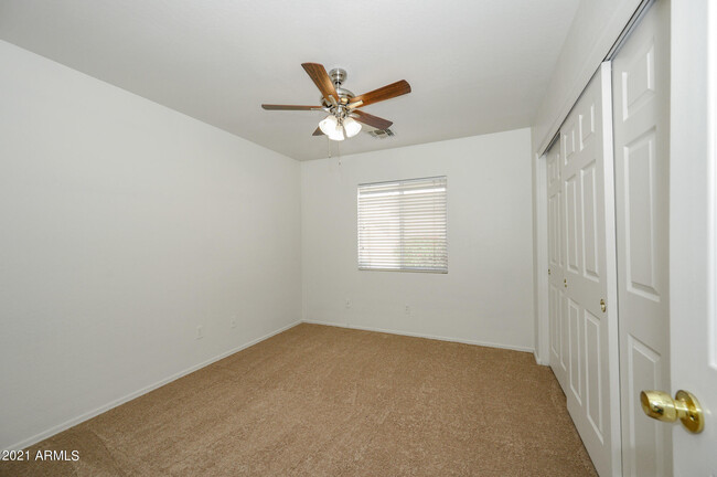 Building Photo - 961 S 223rd Dr