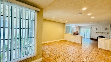 Building Photo - 2960 Rising Star Dr