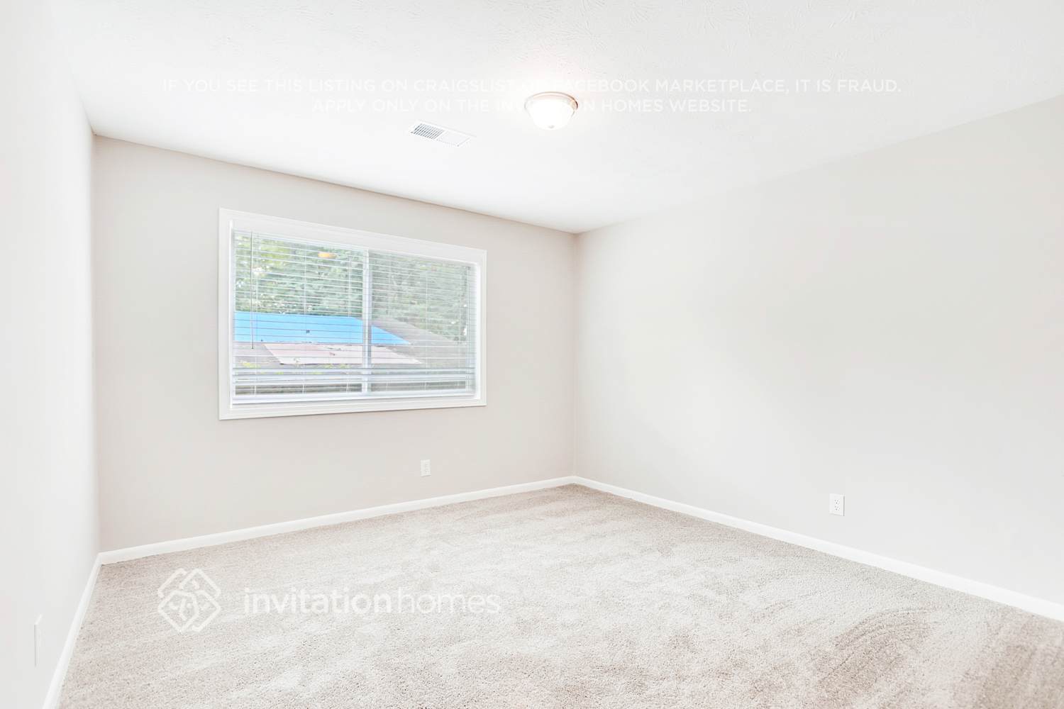 Building Photo - 2305 Verna Dr