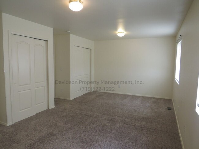 Building Photo - Great 3 Bedroom House in the Southern Powers Corridor