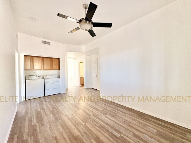 Building Photo - 4995 S Terrain Dr