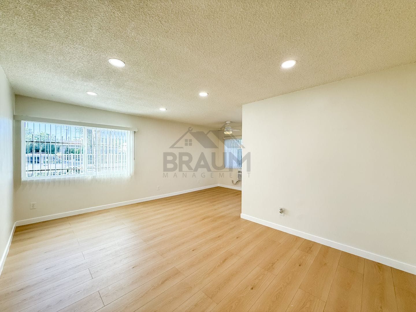 Building Photo - 6336 Tujunga Ave