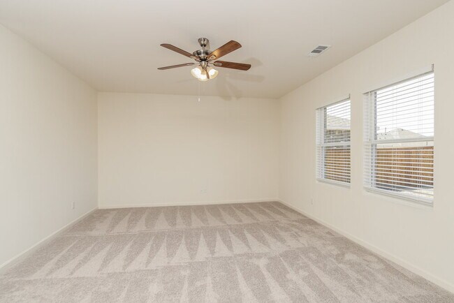 Building Photo - 1811 Pueblo St