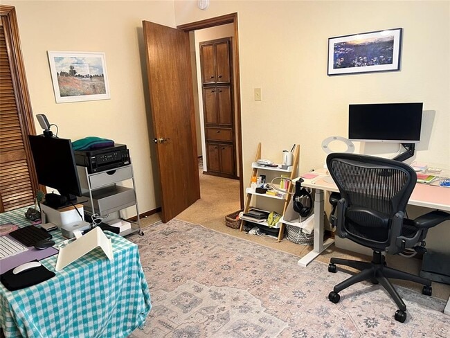 Building Photo - 11505 Charred Oak Dr