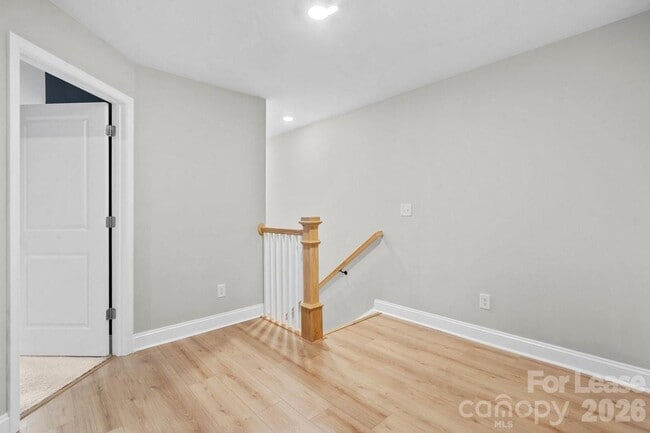 Building Photo - 1515 Hidden Falls Rd