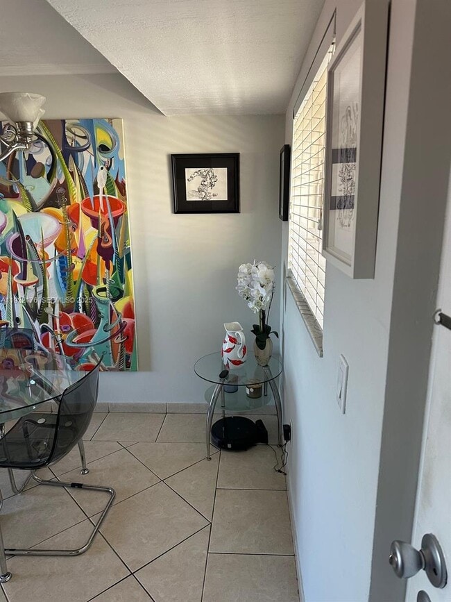 Building Photo - 6091 W 22nd Ct